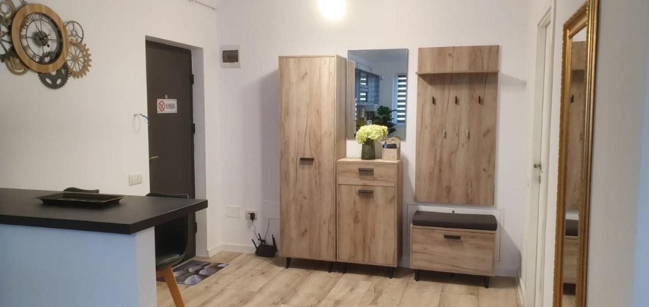 Viv Apartments 210 플로레스티 외부 사진